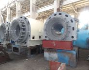 待出廠的發電機定子